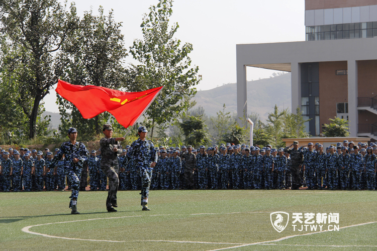 2011新生軍訓閱兵式及開學典禮