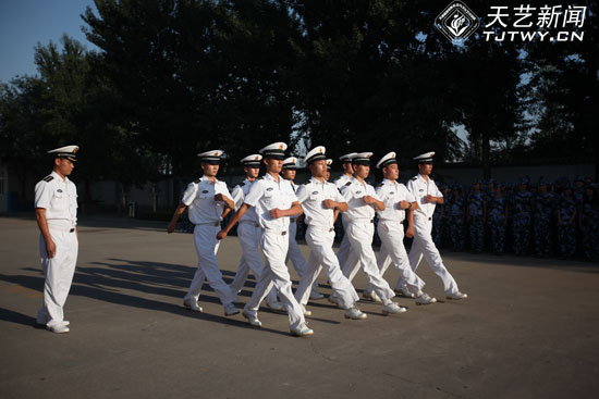 我院新生軍訓開訓典禮成功舉行